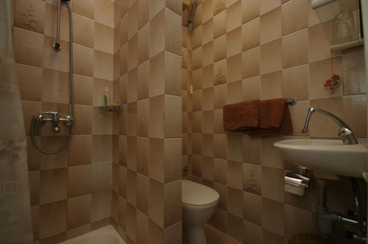 Marin Apartments Podstrana Szoba fotó